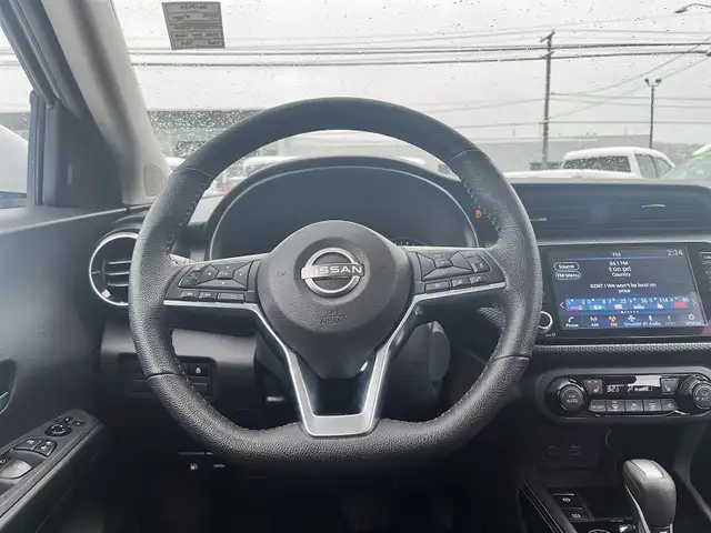 2025 Nissan Kicks Play SV SV | Heated Seats & Steering - Photo 14