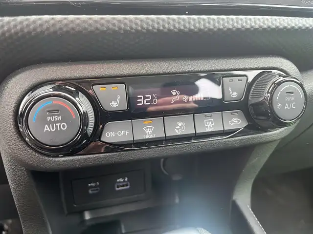 2025 Nissan Kicks Play SV SV | Heated Seats & Steering - Photo 16