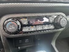 2025 Nissan Kicks Play SV SV | Heated Seats & Steering - Photo 16