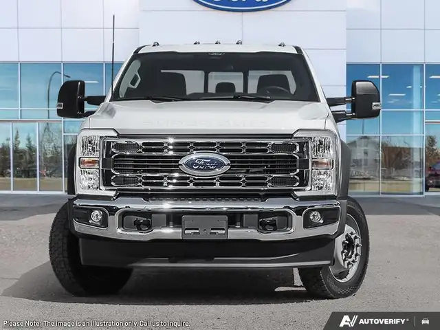 2026 Ford Super Duty F-550 DRW - Photo 2