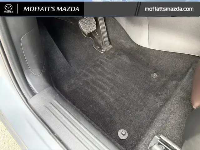 2022 Mazda CX-5 Signature SUNROOF - HEADS UP DISPLAY - Photo 33