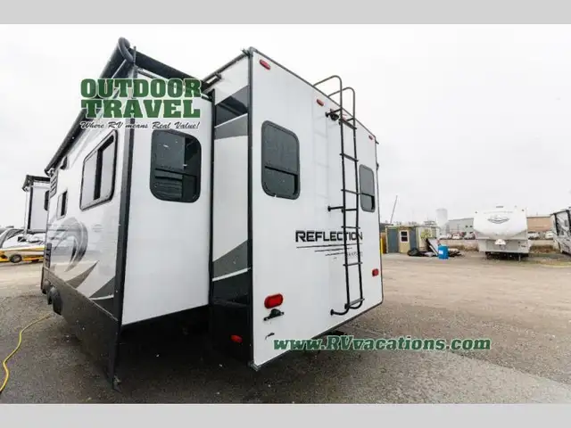 2022 Grand Design Reflection 341RDS - Photo 4