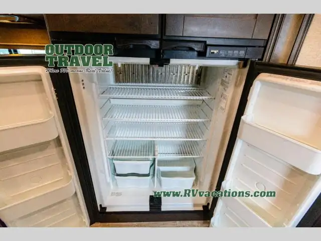 2022 Grand Design Reflection 341RDS - Photo 23