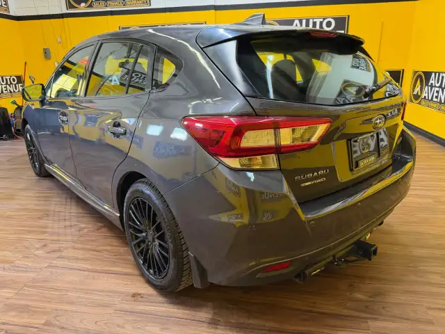 2018 Subaru Impreza Sport AWD- SUNROOF! HEATED SEATS! BACKUP CAM - Photo 3