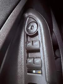 2016 Ford Escape SE 4dr 4x4 Automatic - Photo 14