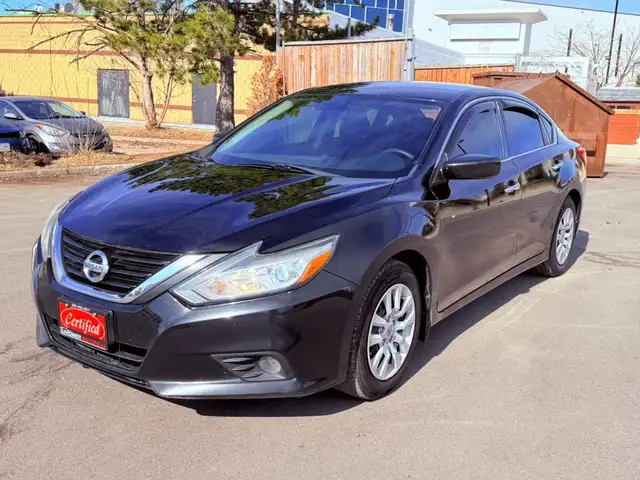 2017 Nissan Altima 4dr Sedan I4 CVT 2.5