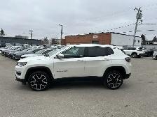 2018 Jeep Compass LIMITED 4X4/NAVIGATION/B.CAM/PANO ROOF/FINANCI - Photo 13