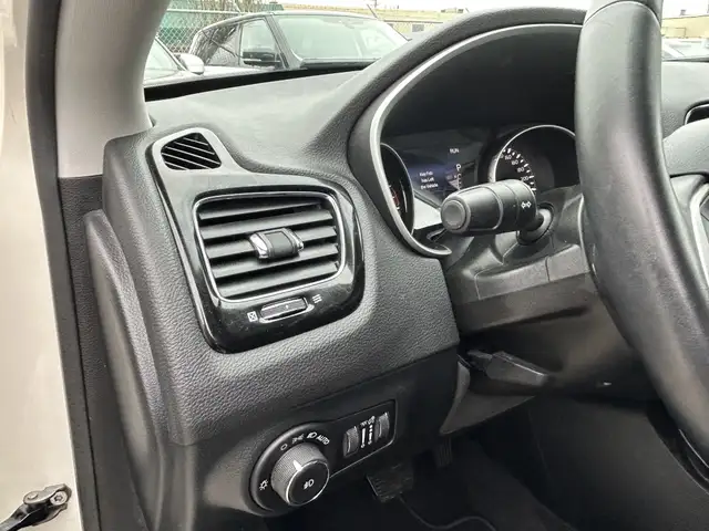 2018 Jeep Compass LIMITED 4X4/NAVIGATION/B.CAM/PANO ROOF/FINANCI - Photo 34