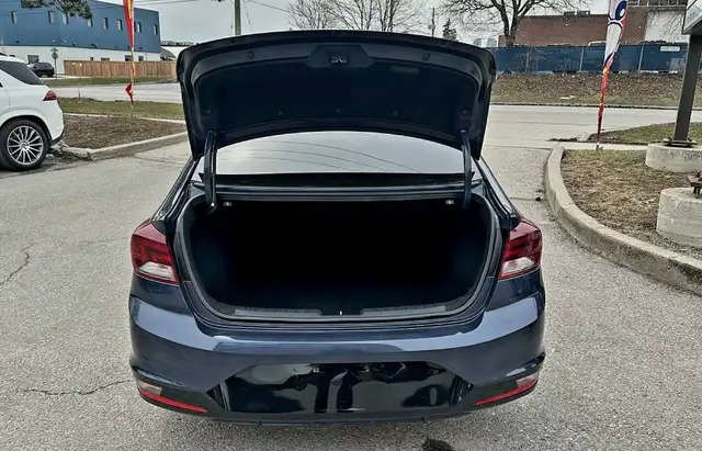 2020 Hyundai Elantra Preferred IVT | NO ACCIDENTS | HEATED STEER - Photo 6