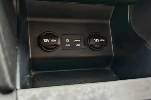 2020 Hyundai Elantra Preferred IVT | NO ACCIDENTS | HEATED STEER - Photo 15