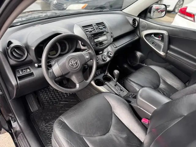 2010 Toyota RAV4 Sport V6 - Photo 11