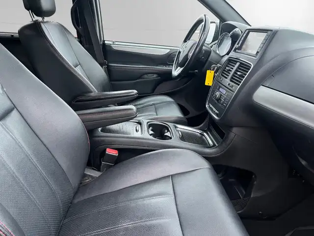 2018 Dodge Grand Caravan GT | CLEAN CARFAX | BACK-UP CAM | LEATH - Photo 14