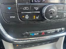 2014 Dodge Grand Caravan CREW | CLEAN CARFAX | LEATHER | BACK-UP - Photo 22