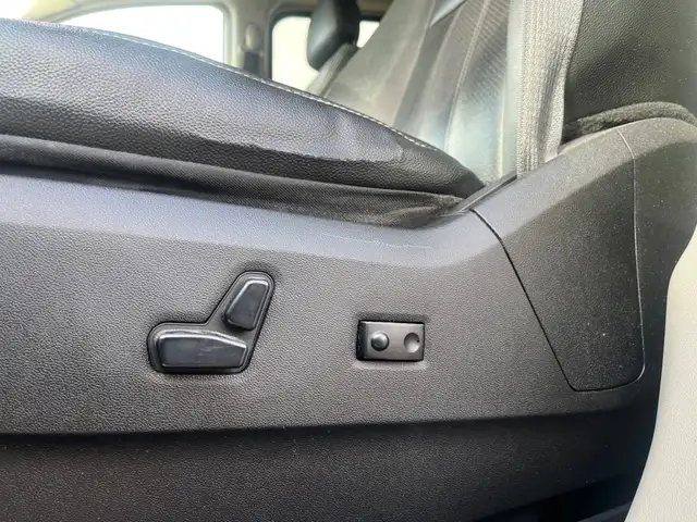 2014 Dodge Grand Caravan CREW | CLEAN CARFAX | LEATHER | BACK-UP - Photo 26