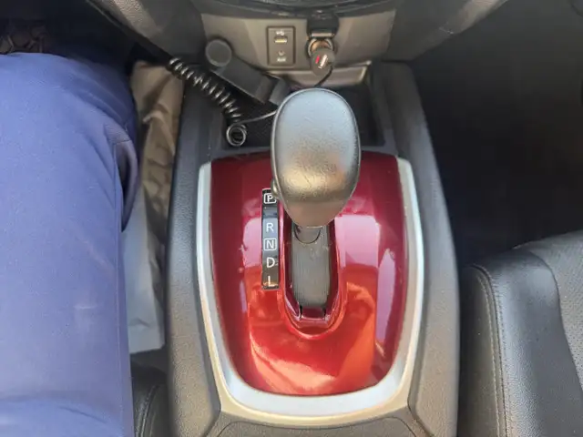 2016 Nissan Rogue SV - Photo 12