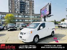 2013 Nissan NV200 SV - Photo 3