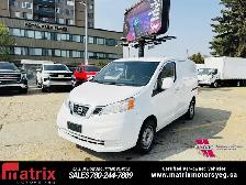 2013 Nissan NV200 SV - Photo 4