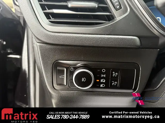 2023 Ford Escape Platinum - Photo 18