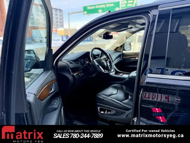 2019 Cadillac Escalade ESV 4WD 4dr Premium Luxury - Photo 20