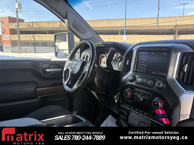 2022 Chevrolet Silverado 2500 LT - Photo 9