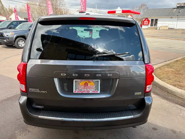2018 Dodge Grand Caravan CVP/SXT DVD! Leather! Power Sliding... - Photo 5