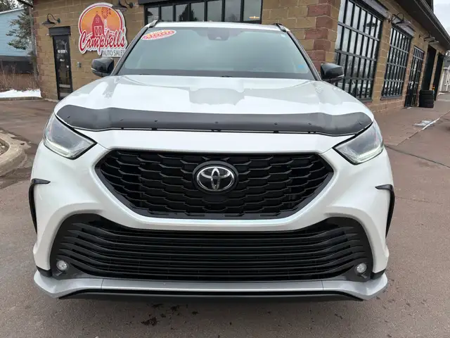 2021 Toyota Highlander XSE Sunroof! 3 Row 7 Passenger! - Photo 2