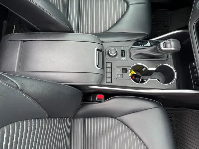 2021 Toyota Highlander XSE Sunroof! 3 Row 7 Passenger! - Photo 18