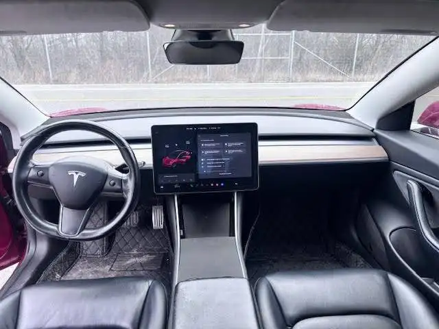 2018 Tesla Model 3 long range - Photo 14