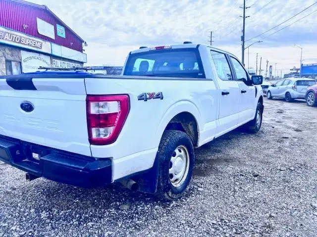 2022 Ford F-150 XL 4WD SuperCrew 5.5' Box - Photo 5