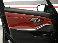 2024 BMW 3 Series 330i xDrive ///M Shadow HUD 360CAM Red Interio - Photo 11