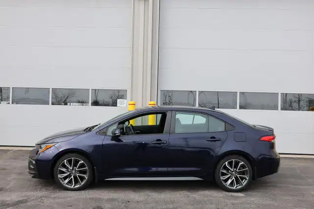 2021 Toyota Corolla SE - LOW KM|SUNROOF|CAMERA|BLINDSPOT|ALLOYS - Photo 3
