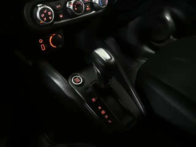 2024 Nissan Kicks No Accident Apple Carplay Blind Spot Assist - Photo 19
