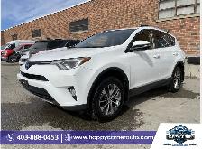 2017 Toyota RAV4 LE  Hybrid - Photo 9
