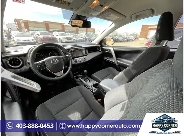 2017 Toyota RAV4 LE  Hybrid - Photo 18