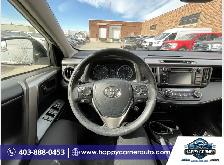 2017 Toyota RAV4 LE  Hybrid - Photo 25