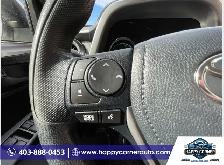 2017 Toyota RAV4 LE  Hybrid - Photo 27