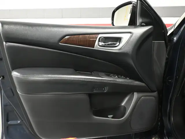 2015 Nissan Pathfinder Platinum No Accident Leather Panoramic Ro - Photo 11