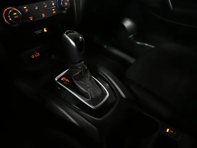 2019 Nissan Qashqai No Accident Heated Seats Apple Carplay Blind - Photo 20