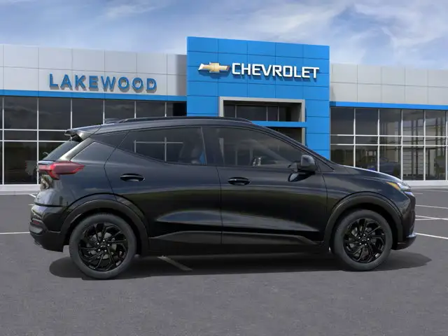 2027 Chevrolet Bolt RS - Photo 5