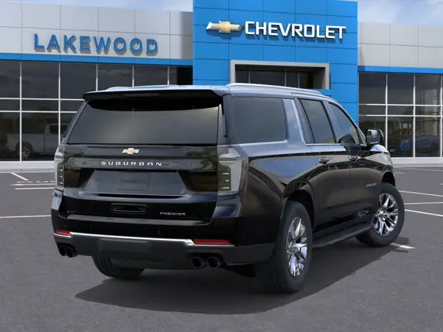 2025 Chevrolet Suburban Premier - Photo 4