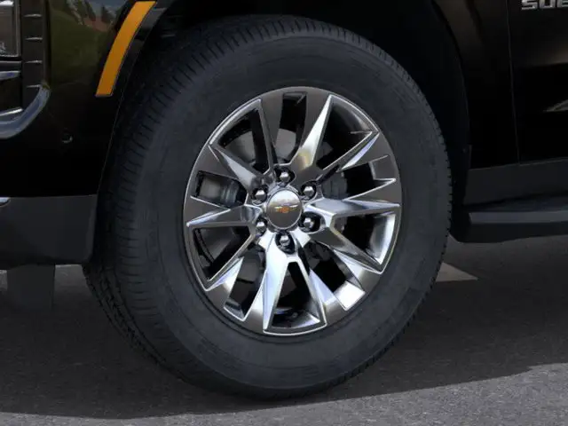 2025 Chevrolet Suburban Premier - Photo 9