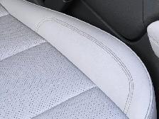 2025 Chevrolet Suburban Premier - Photo 21