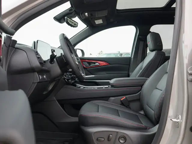 2026 Chevrolet Traverse Z71 - Photo 18
