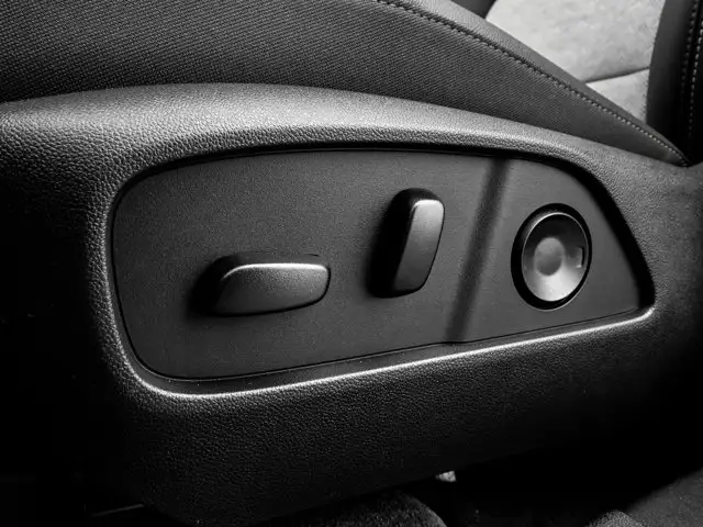 2026 Chevrolet Equinox AWD ACTIV - Photo 18