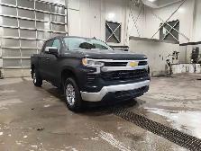 2026 Chevrolet Silverado 1500 LT True North 5.3L - Photo 3