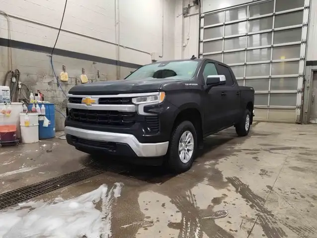 2026 Chevrolet Silverado 1500 LT True North 5.3L - Photo 4