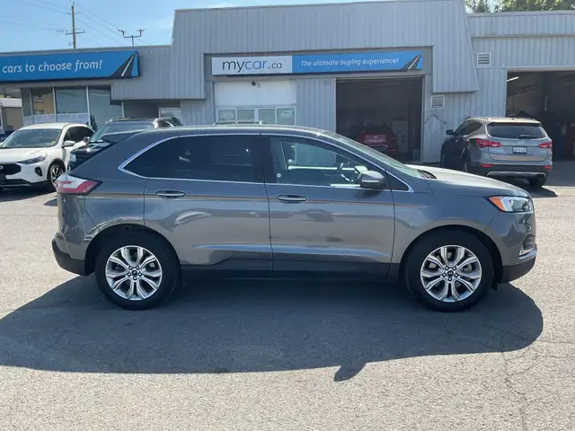 2023 Ford Edge Titanium - Photo 2
