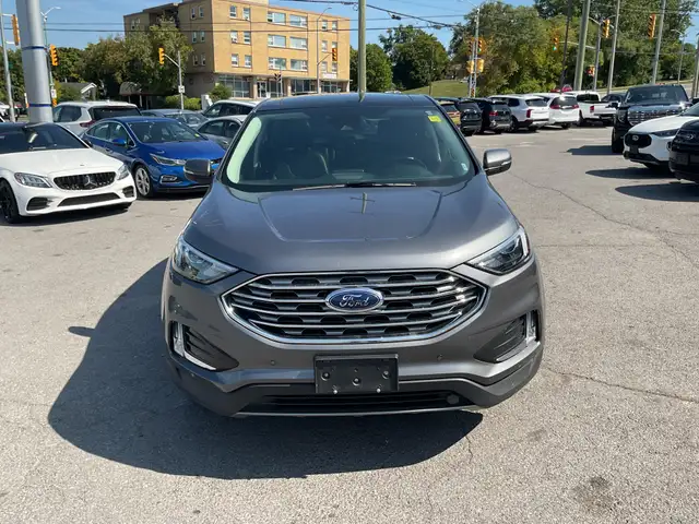 2023 Ford Edge Titanium - Photo 8