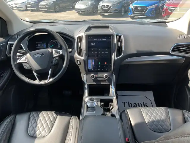2023 Ford Edge Titanium - Photo 17