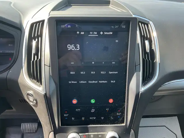 2023 Ford Edge Titanium - Photo 26